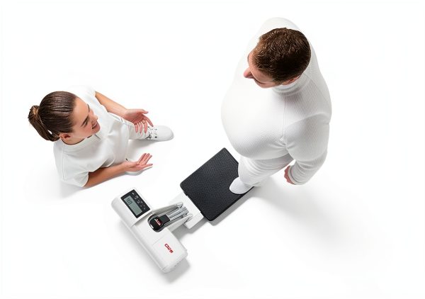 seca Physician Scale 7871821 009 with Eye‑Level Display and Metal Base-1